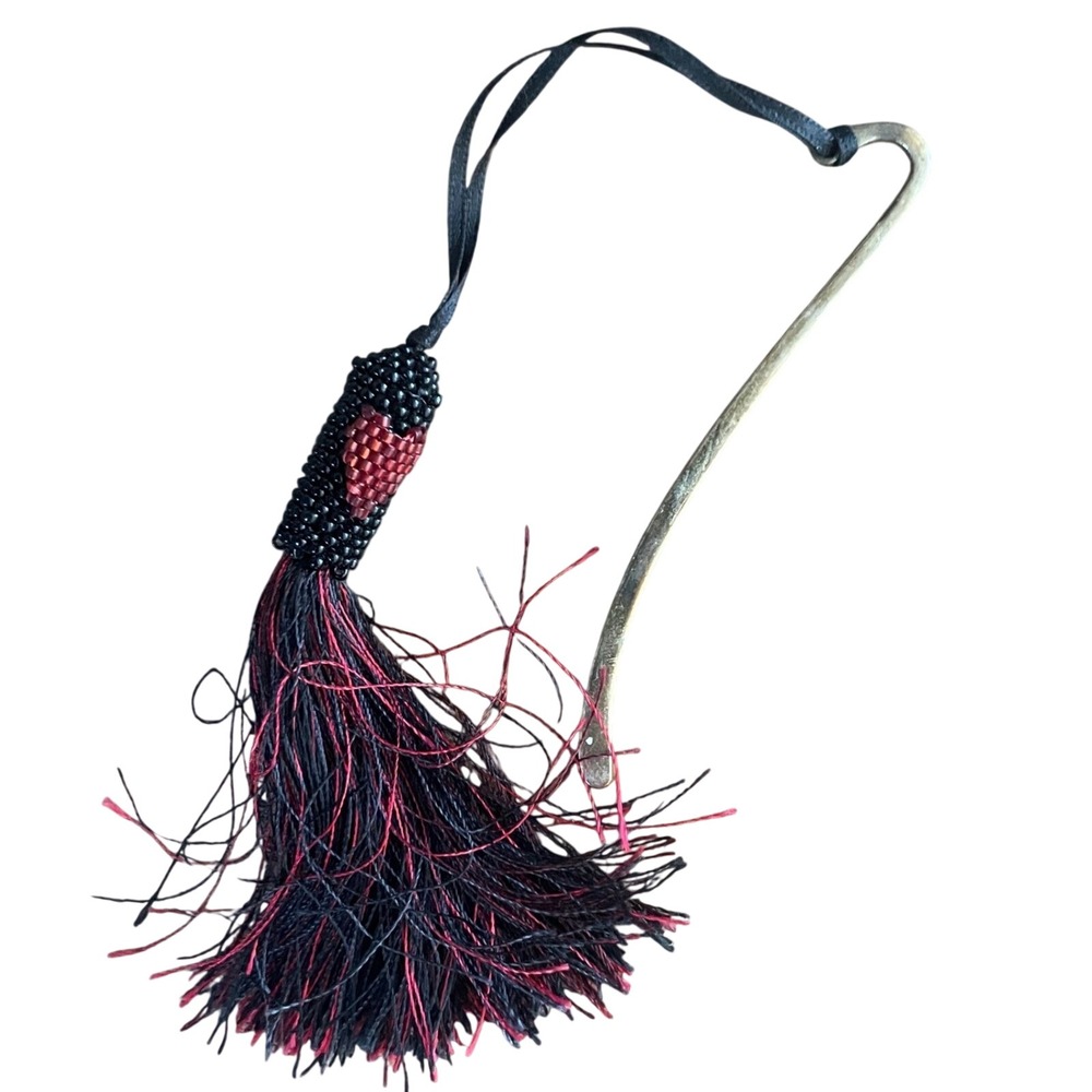 Shepherds Hook Bookmark Beaded Tassel Heart Black Red‎ Whimsigoth Dark Academia